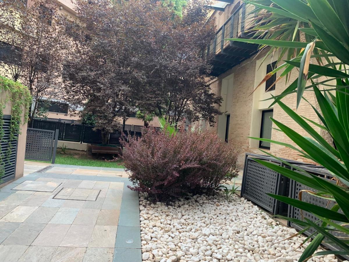 Apartamento Proximo Al Centro De 2 Dormitorios Con Piscina. Sevilla Kültér fotó