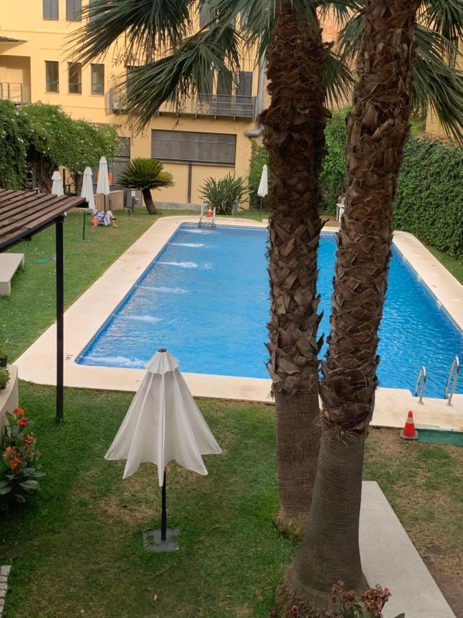 Apartamento Proximo Al Centro De 2 Dormitorios Con Piscina. Sevilla Kültér fotó