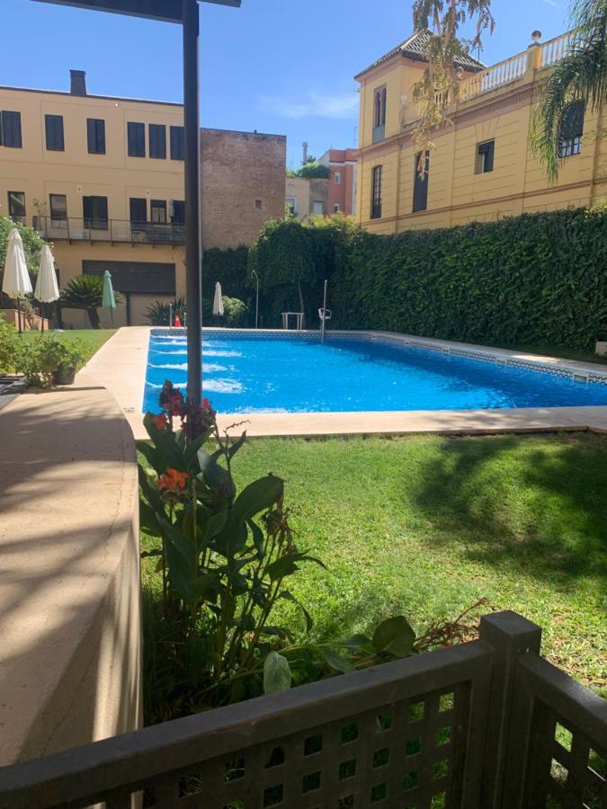 Apartamento Proximo Al Centro De 2 Dormitorios Con Piscina. Sevilla Kültér fotó